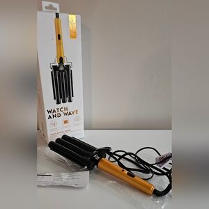 Watch & Wave Triple Barrel Hair Waver